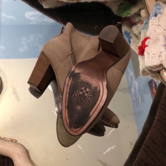 Vince Camuto tan suede booties, size 6.5 - Picture 2 of 3